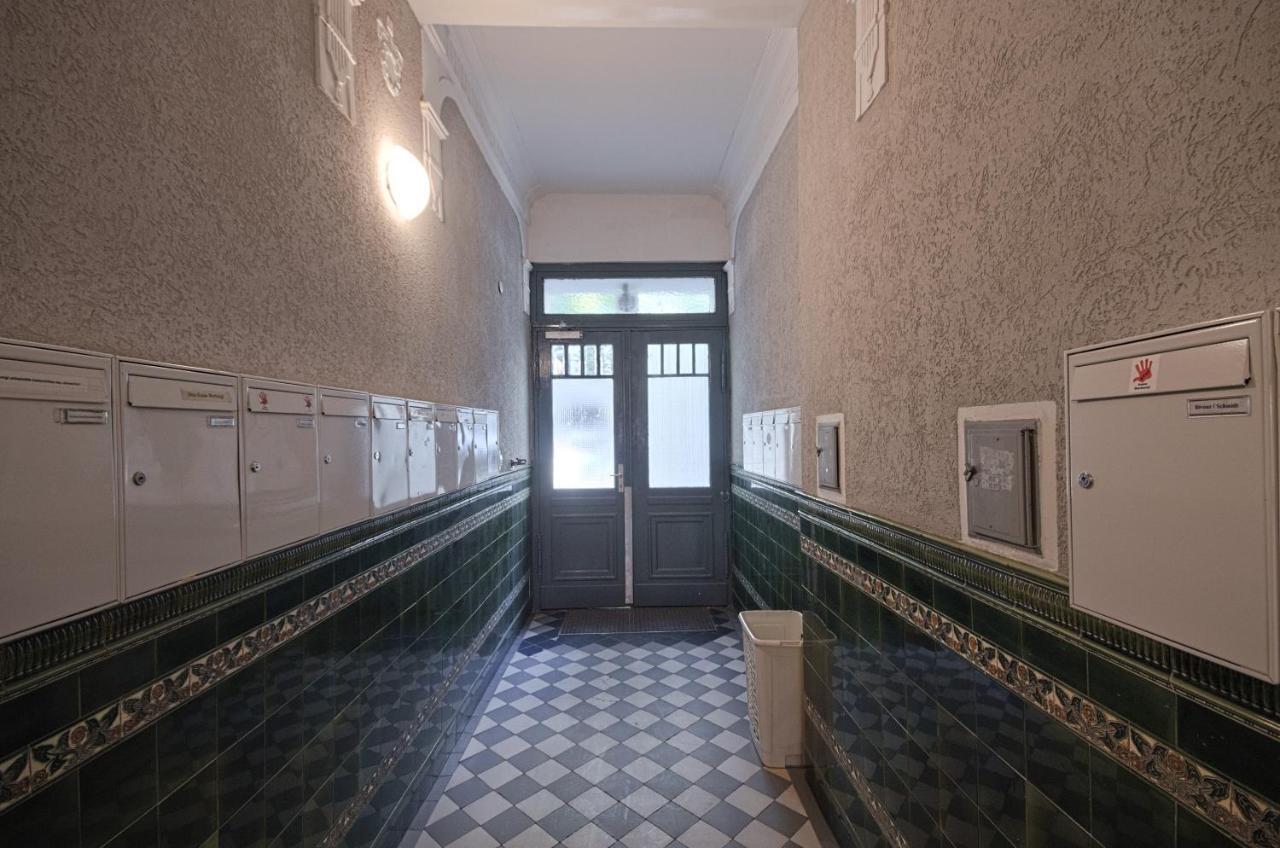 Wohnung Mit 2 Baedern Berlin Exterior photo